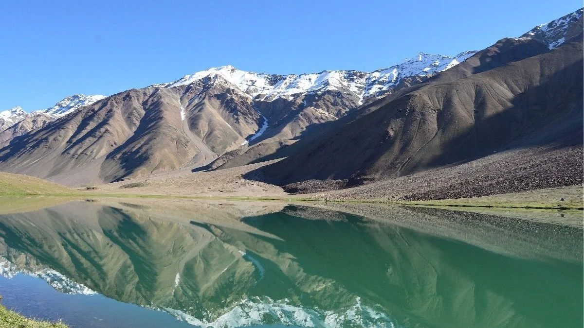 Hampta Pass Trek & Chandratal Excursion (Most Dramatic Crossover Treks ever)